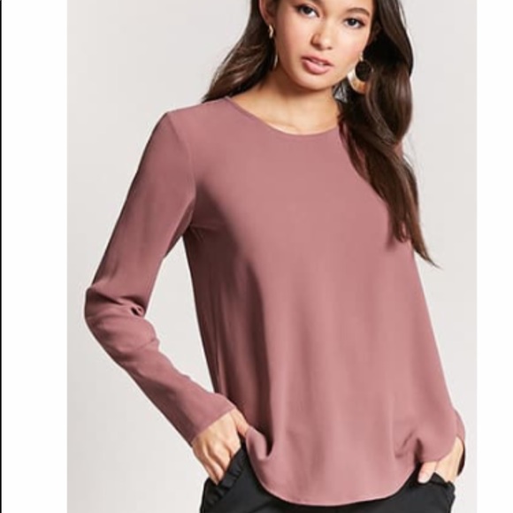 Forever 21 Tops - ($10) Mauve Crepe Lace-Up Back